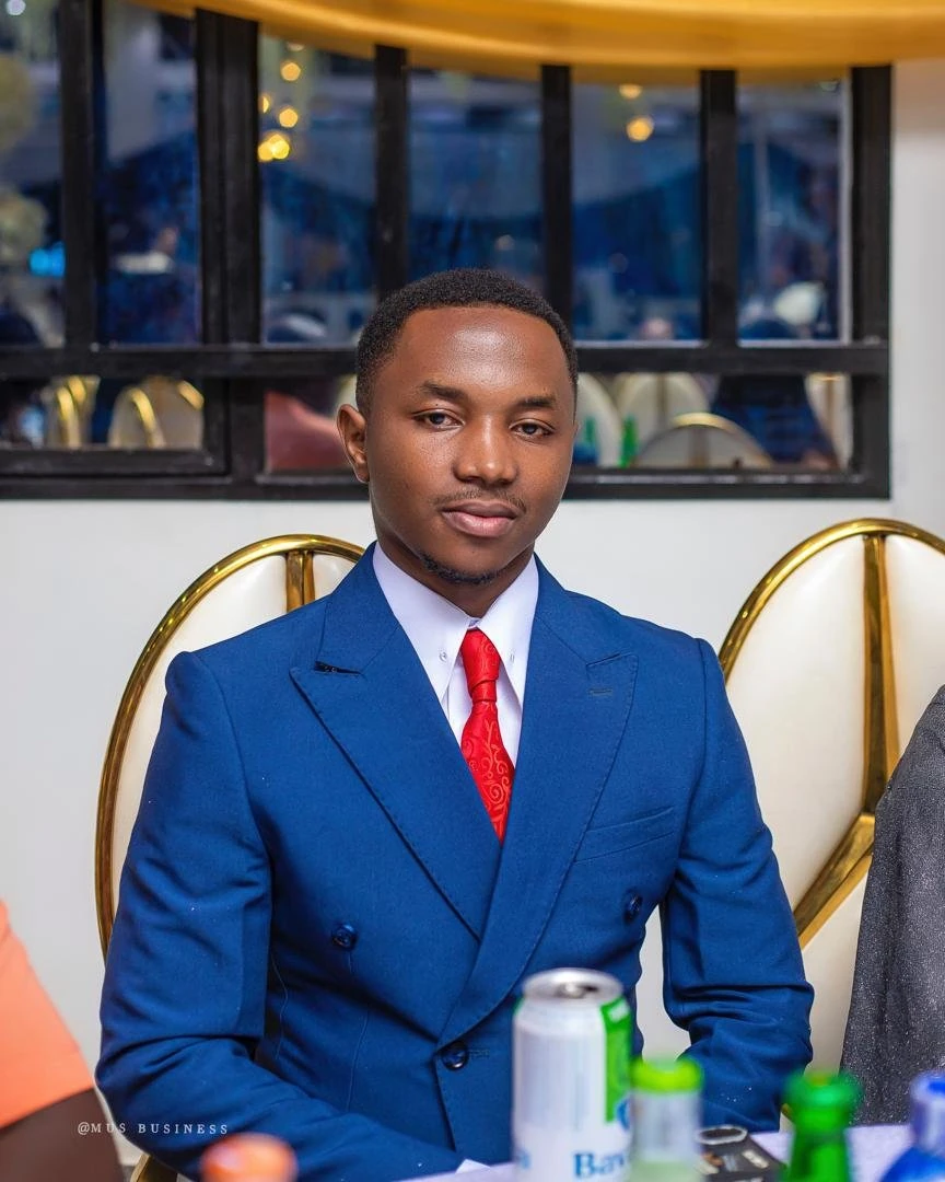 Portrait of Joel Barungu